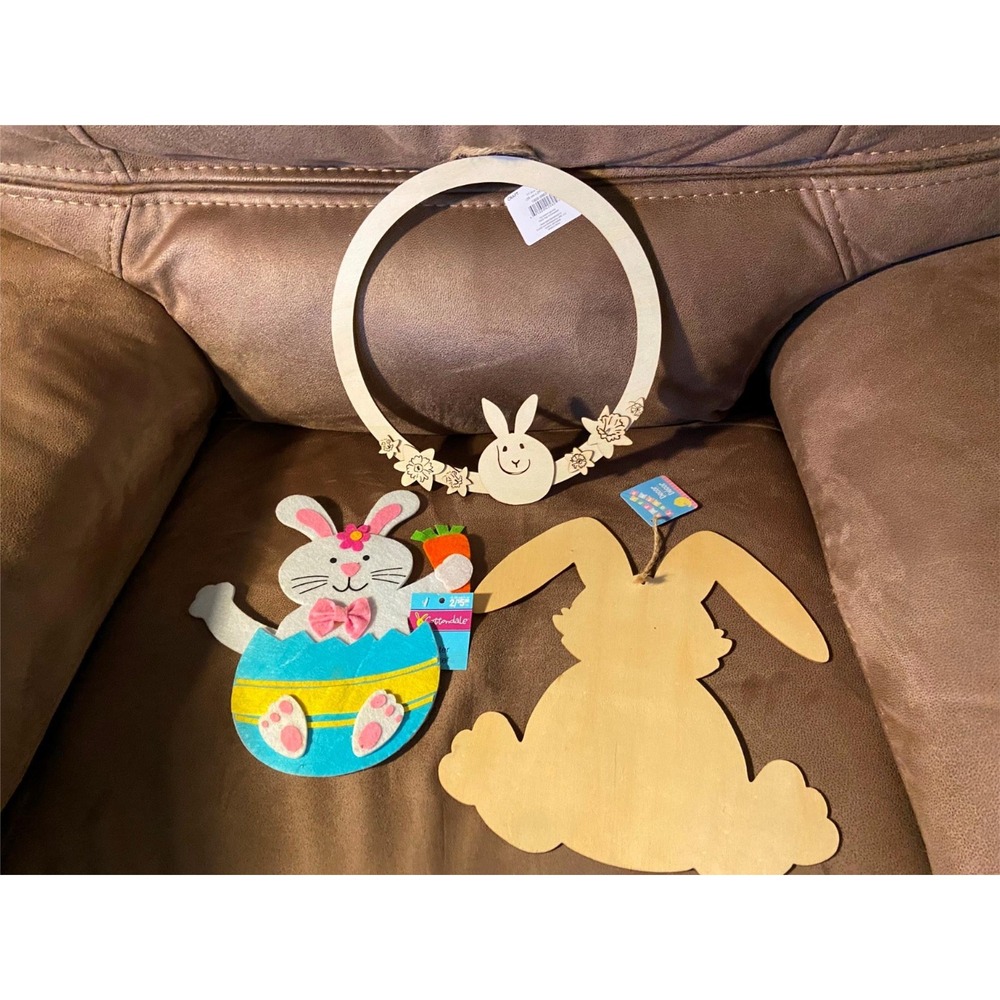 3pc Easter Bunny Decor Set Felt Stake Unfinished Wood Wreath DIY Craft